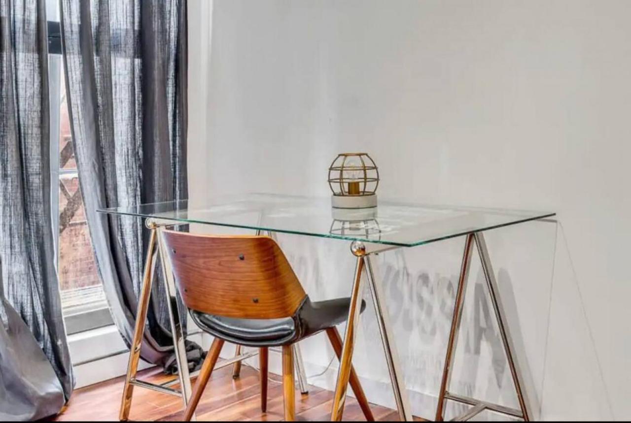 Holiday home 30 S 7th St Unit 3 Luxurious Million Dollar Elevator Parking Location Philadelphia
